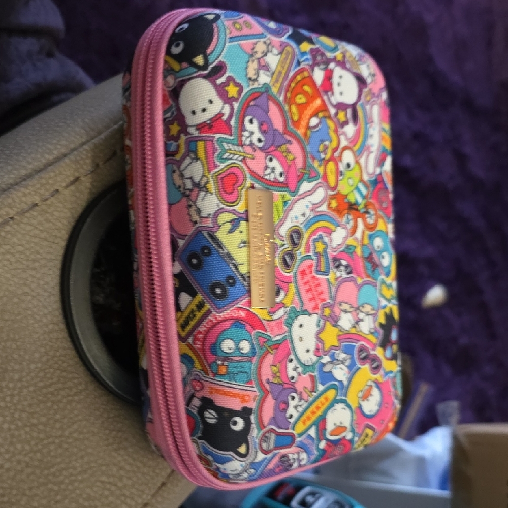 Sanrio Multicolor Cartoon Cases For Nintendo Switch. Lots Of Room For Games